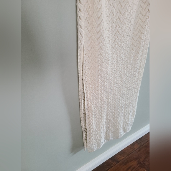 Guess white maxi with side slits XS - Picture 3 of 4